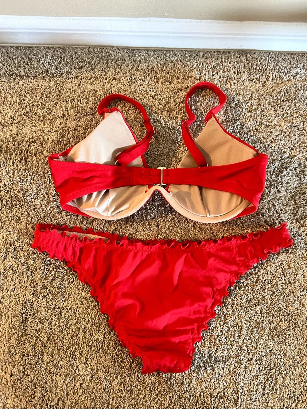 Shade & Shore Red Ruffle Bikini Set - Picture 2 of 7